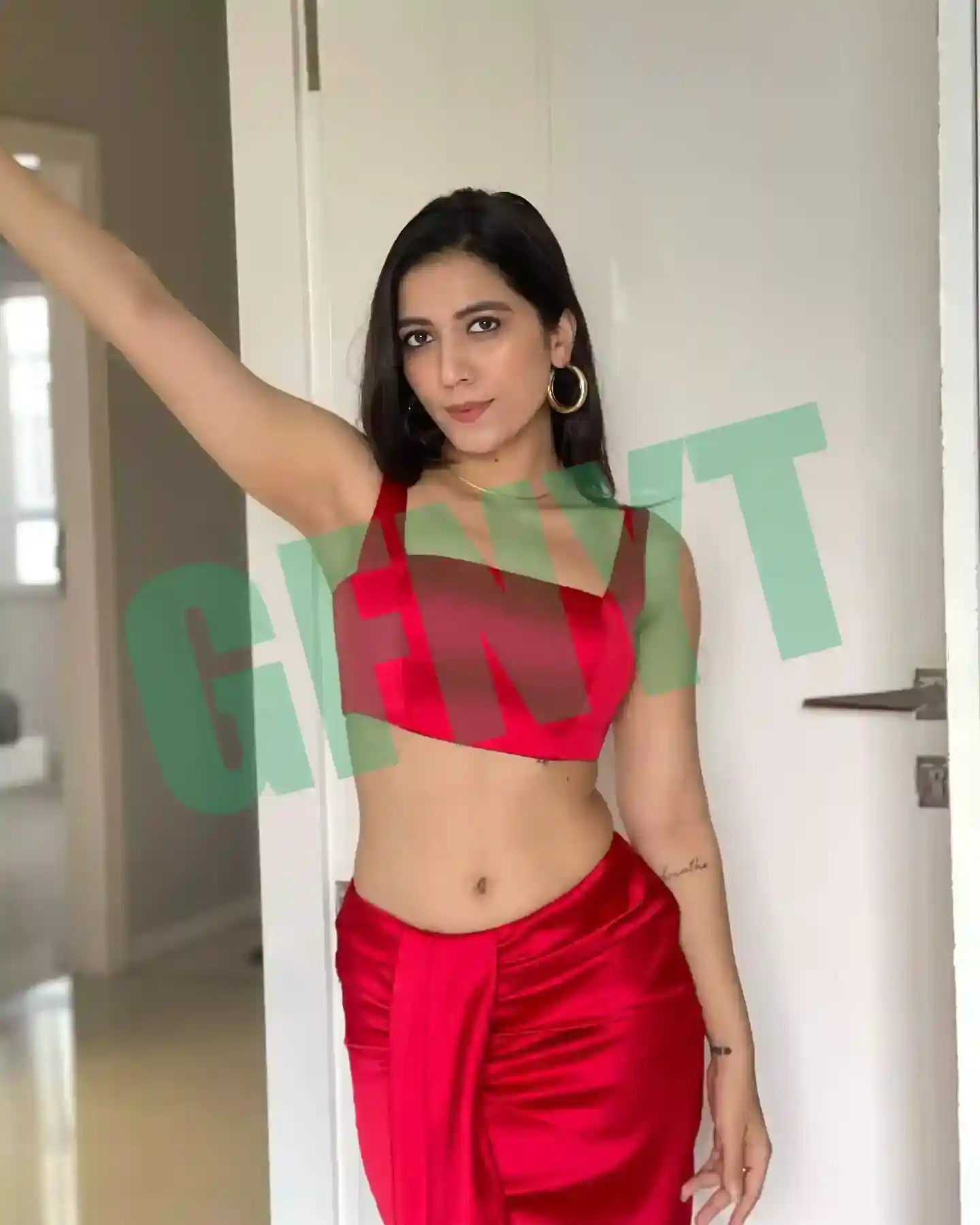 Online Call Girls Aarya Will Fill Your Life With Joy
